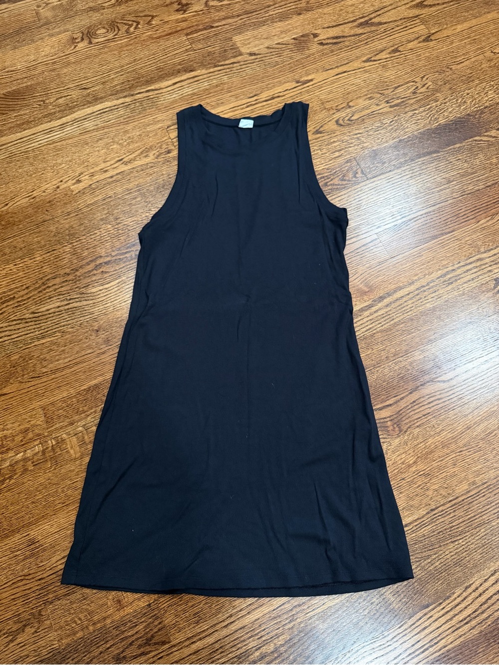 Aritzia Black Sleeveless Shift Dress